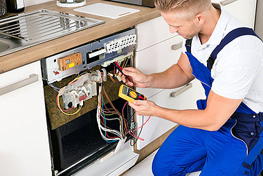 Ремонт посудомоечных машин Electrolux в Стрежевом — сервис Мастер24, цена от 1631 руб