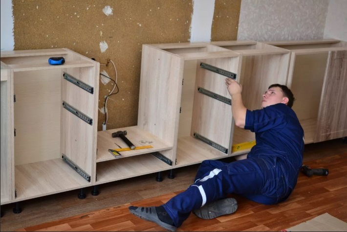 Сборка мебели ИКЕА в Стрежевом в октябре